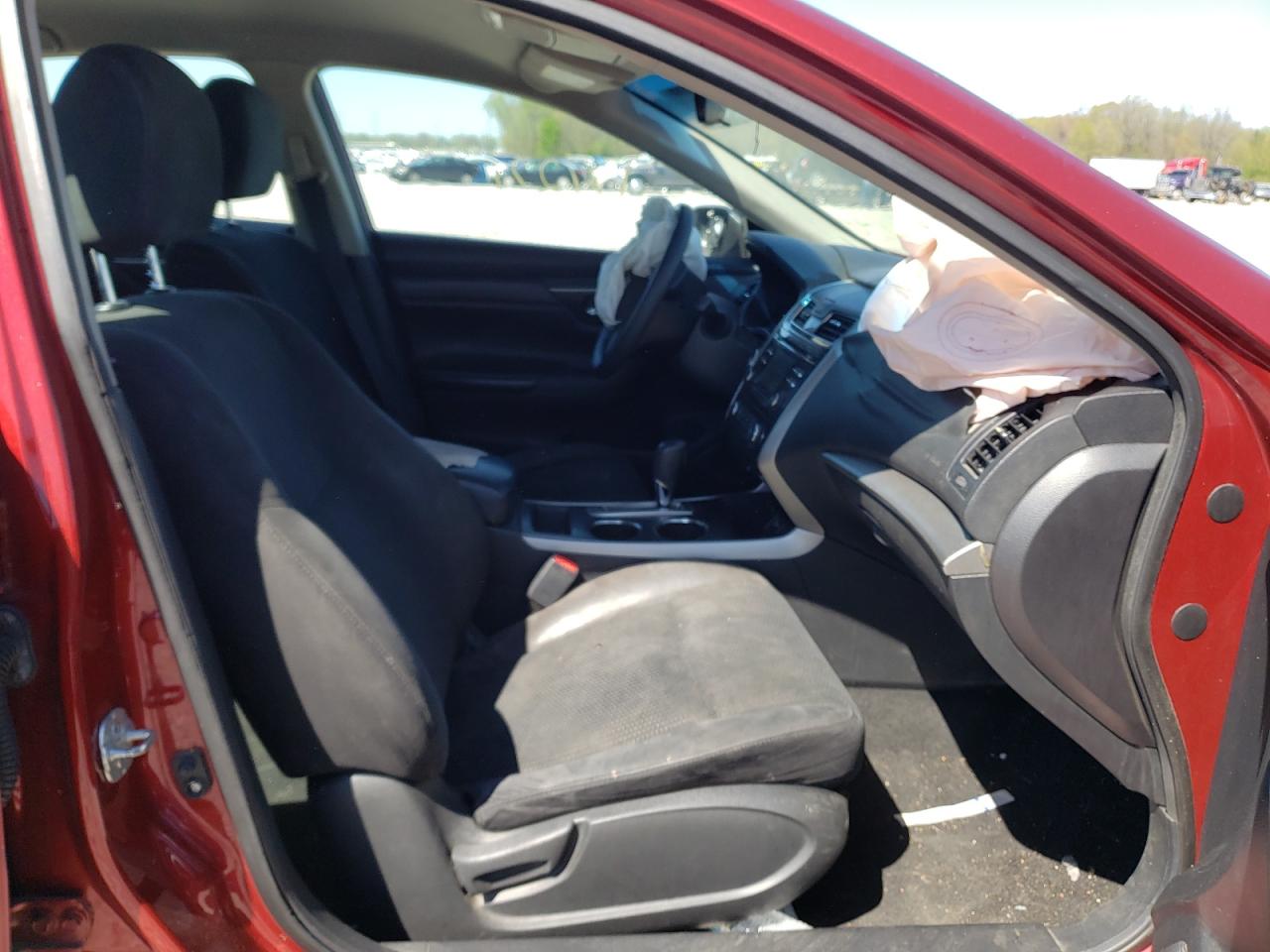 Photo 5 from auction – 2015 NISSAN ALTIMA 2.5 with VIN 1N4AL3AP4FN890058