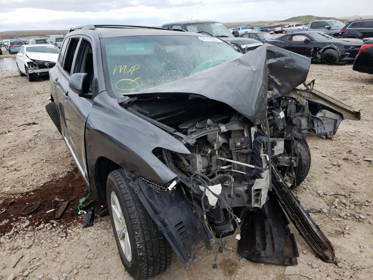 TOYOTA HIGHLANDER 2013 with VIN 5TDBK3EH8DS219424 - Photo from auction