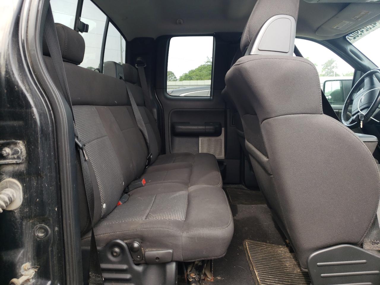Photo 6 from auction – 2006 FORD F150 with VIN 1FTPX04566KD64761