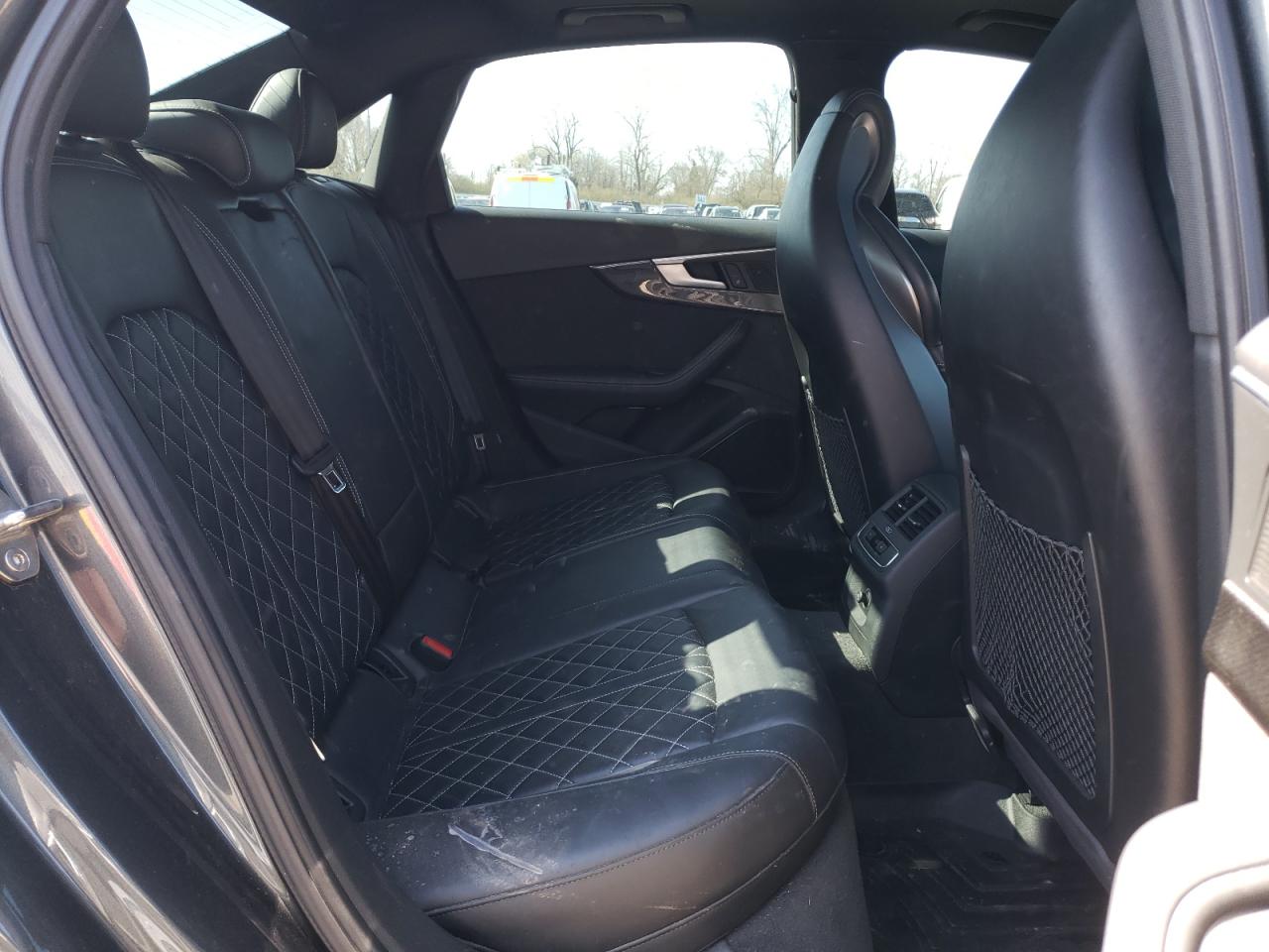 Photo 6 from auction – 2018 AUDI S4 PRESTIG with VIN WAUC4BF49JA008002