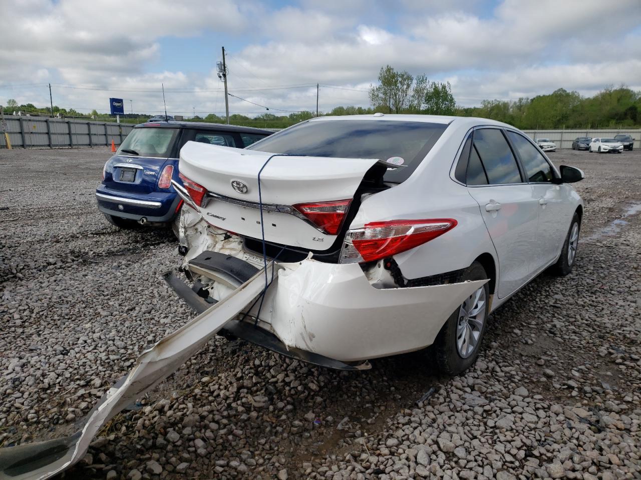 Photo 4 from auction – 2016 TOYOTA CAMRY LE with VIN 4T1BF1FK3GU557683
