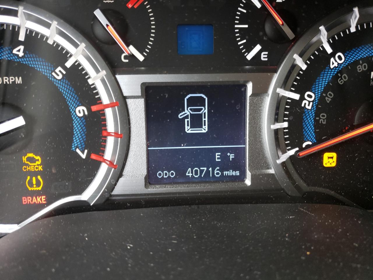 Photo 8 from auction – 2016 TOYOTA 4RUNNER SR with VIN JTEBU5JRXG5394526