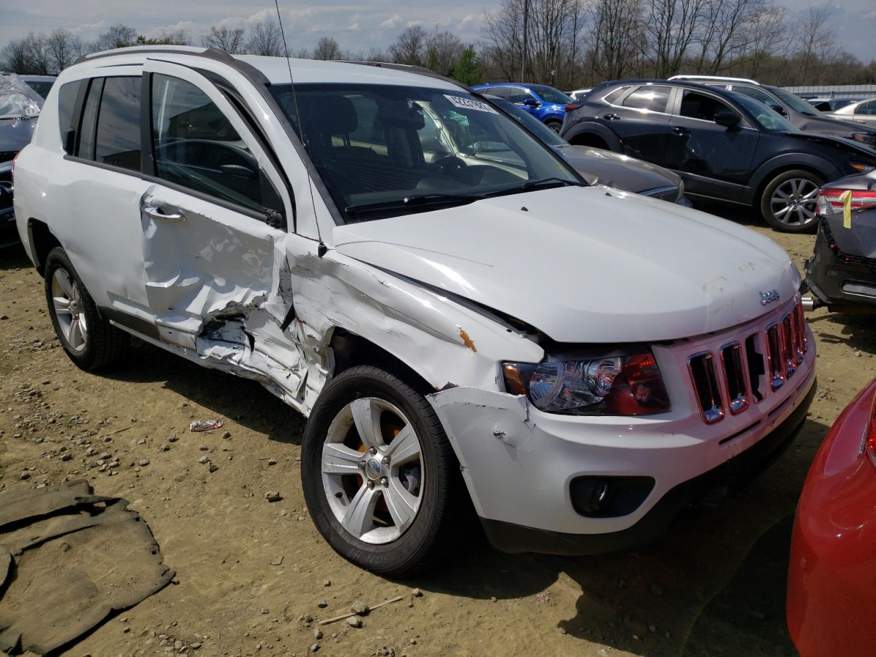 Photo 13 from auction – 2017 JEEP COMPASS SP with VIN 1C4NJDBB8HD213078