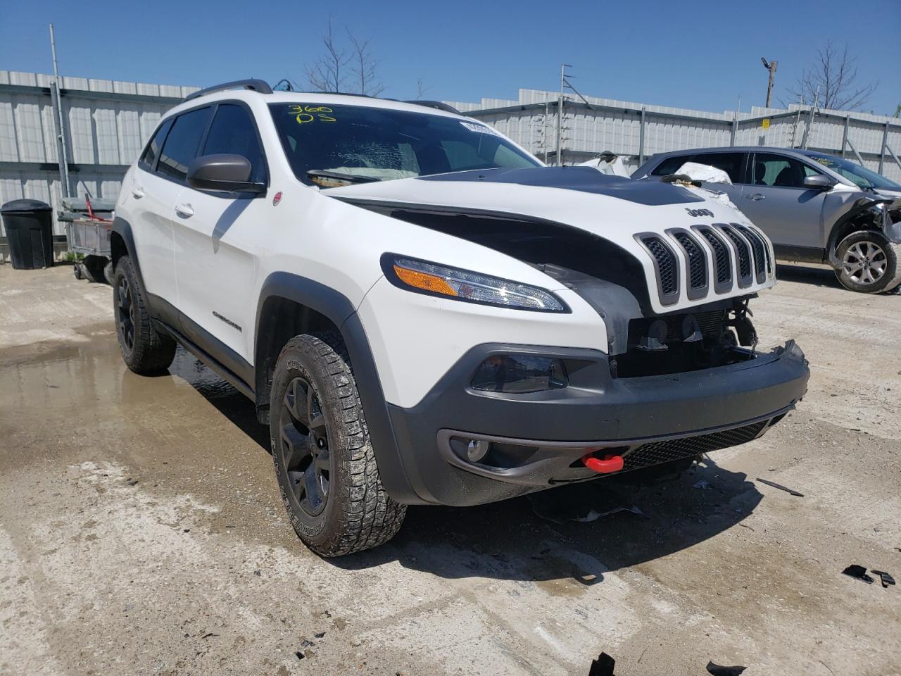 JEEP CHEROKEE T 2016 with VIN 1C4PJMBS0GW309914 - Photo from auction