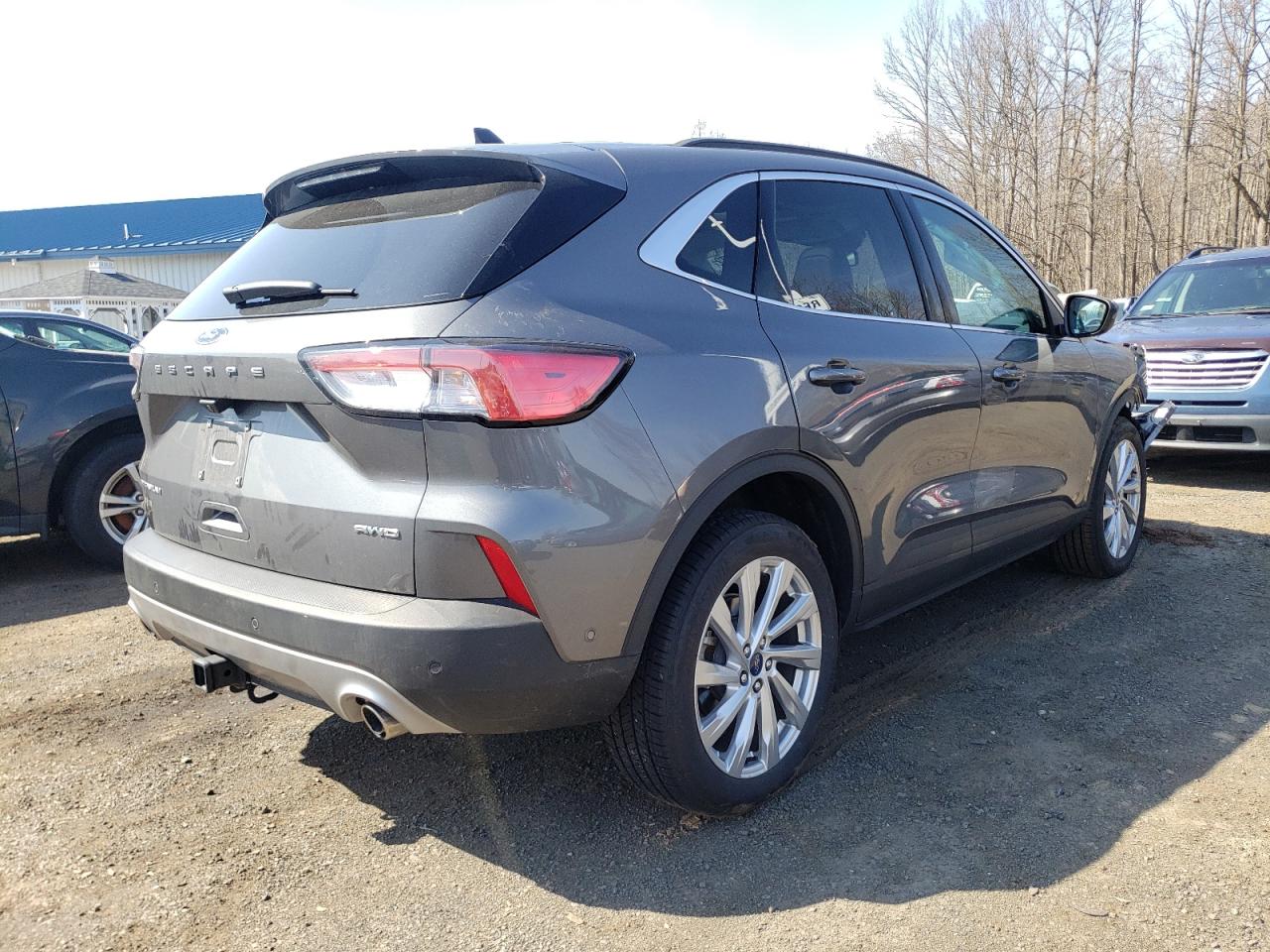Photo 4 from auction – 2021 FORD ESCAPE TIT with VIN 1FMCU9J96MUA22131