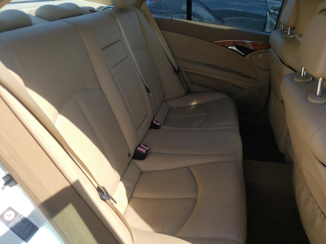 Photo 6 from auction – 2007 MERCEDES-BENZ E 350 with VIN WDBUF56X67B009378