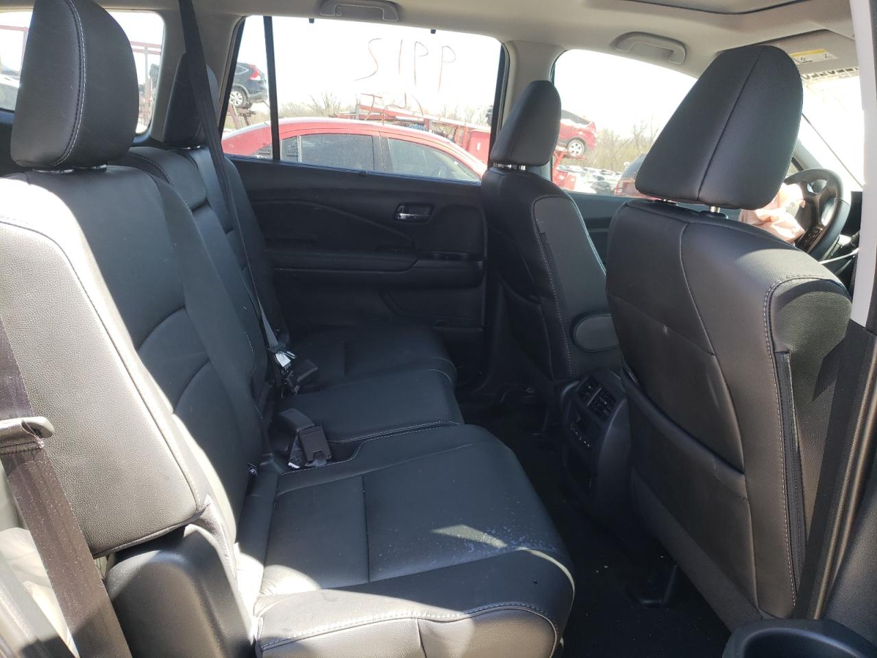 Photo 6 from auction – 2021 HONDA PILOT SE with VIN 5FNYF6H23MB003914