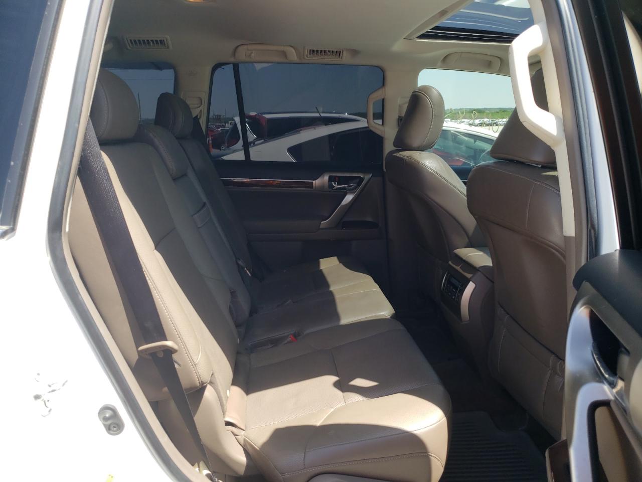 Photo 6 from auction – 2016 LEXUS GX 460 with VIN JTJBM7FX7G5122293