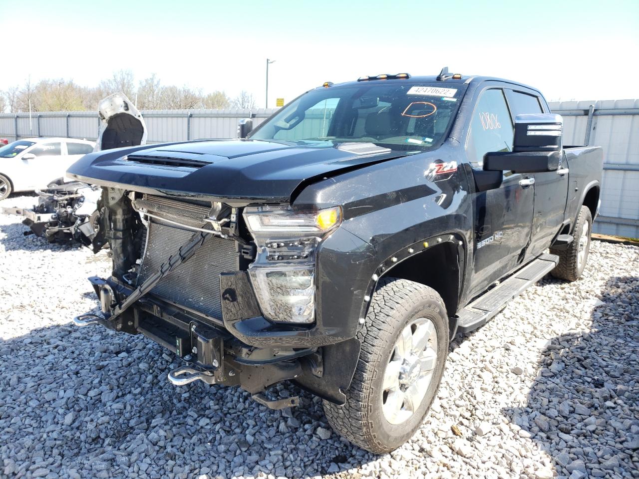 Photo 2 from auction – 2021 CHEVROLET SILVERADO with VIN 1GC4YPE75MF316358