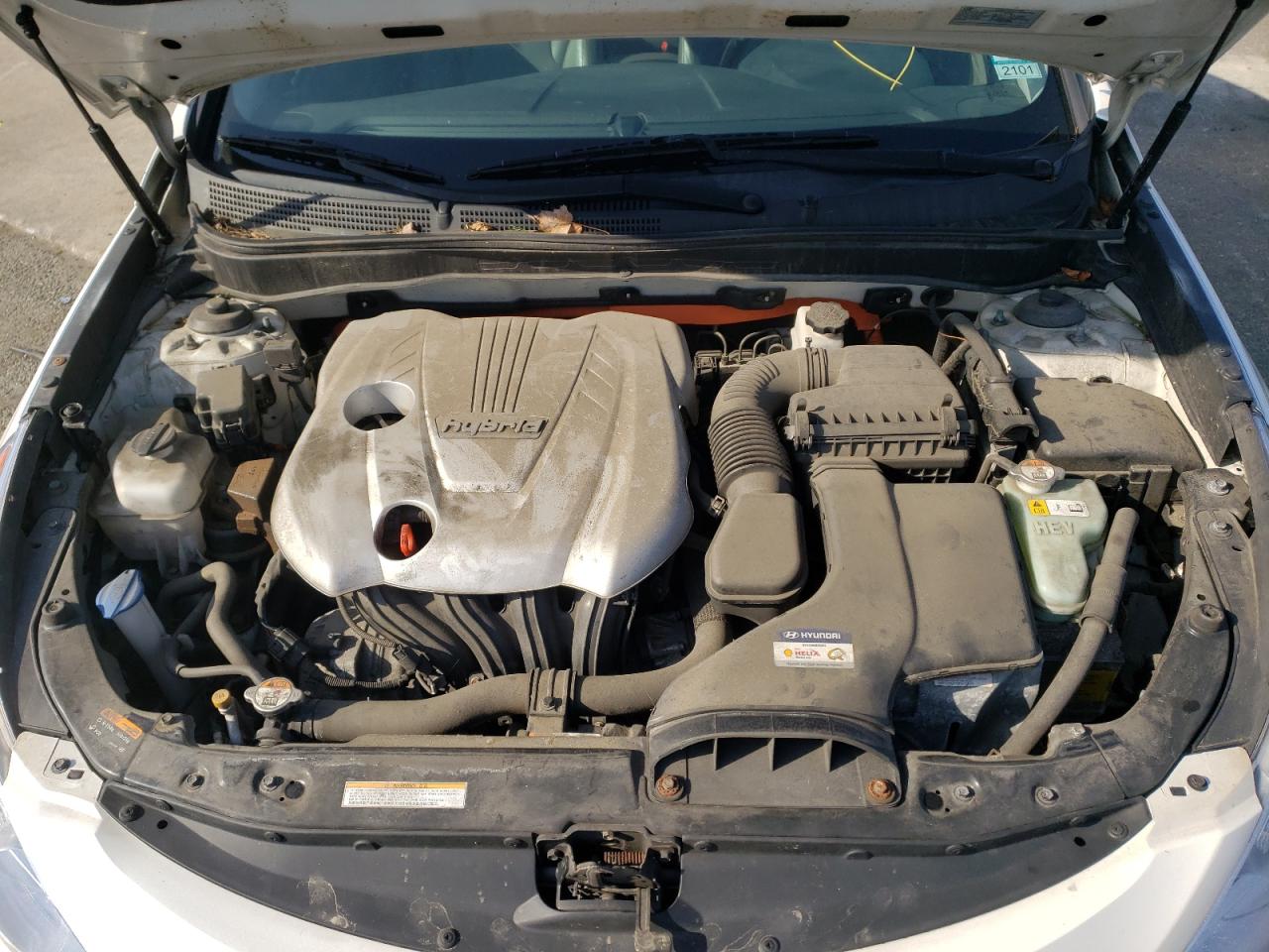 Photo 7 from auction – 2015 HYUNDAI SONATA HYB with VIN KMHEC4A49FA120108