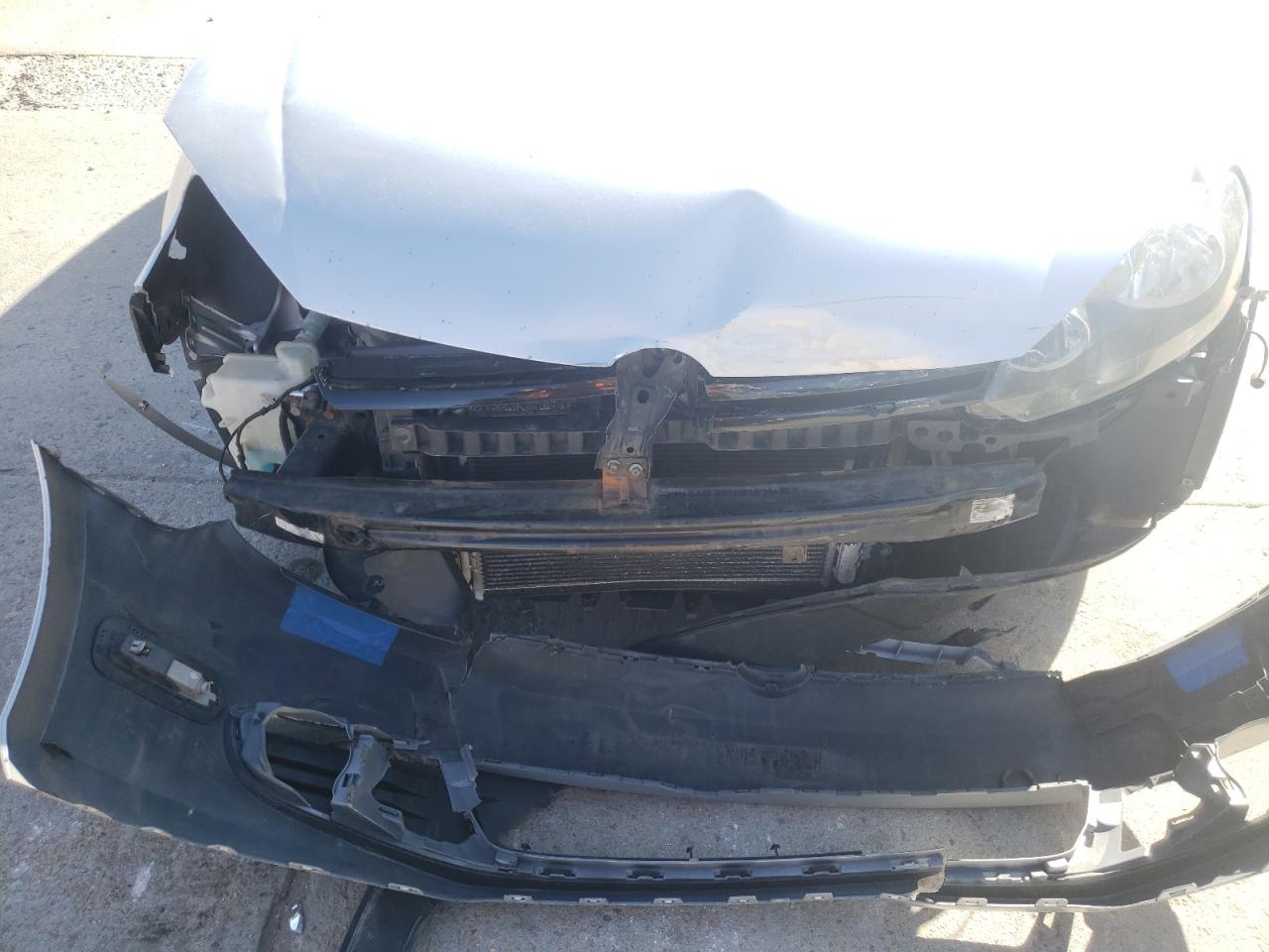 Photo 9 from auction – 2010 VOLKSWAGEN GOLF with VIN WVWDA7AJ7AW360346