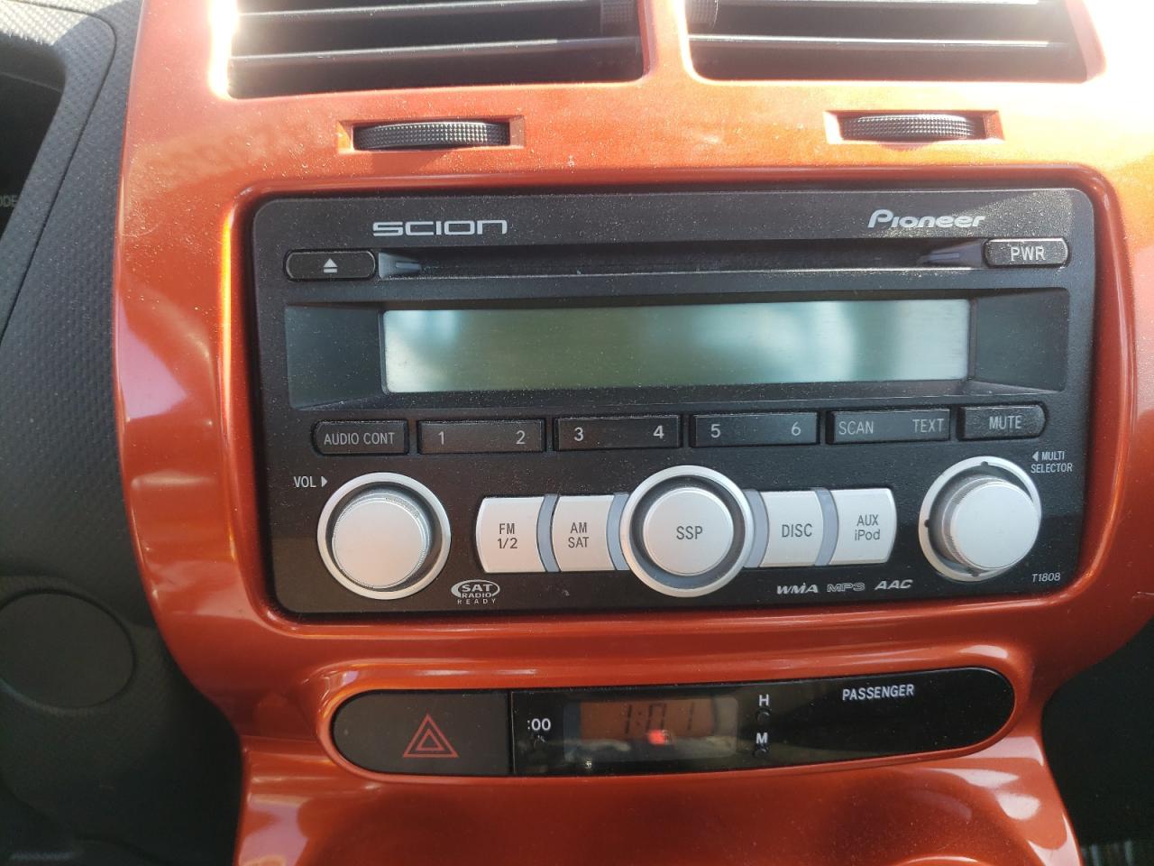 Photo 9 from auction – 2008 SCION XD with VIN JTKKU10408J030457