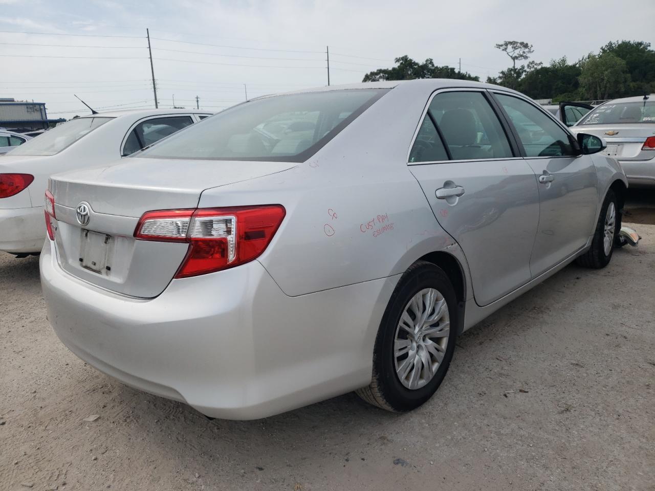 Photo 4 from auction – 2013 TOYOTA CAMRY L with VIN 4T1BF1FK7DU675022