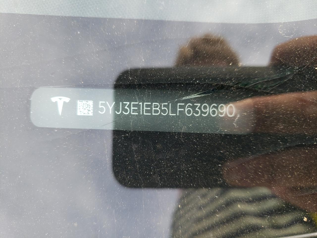 Photo 10 from auction – 2020 TESLA MODEL 3 with VIN 5YJ3E1EB5LF639690