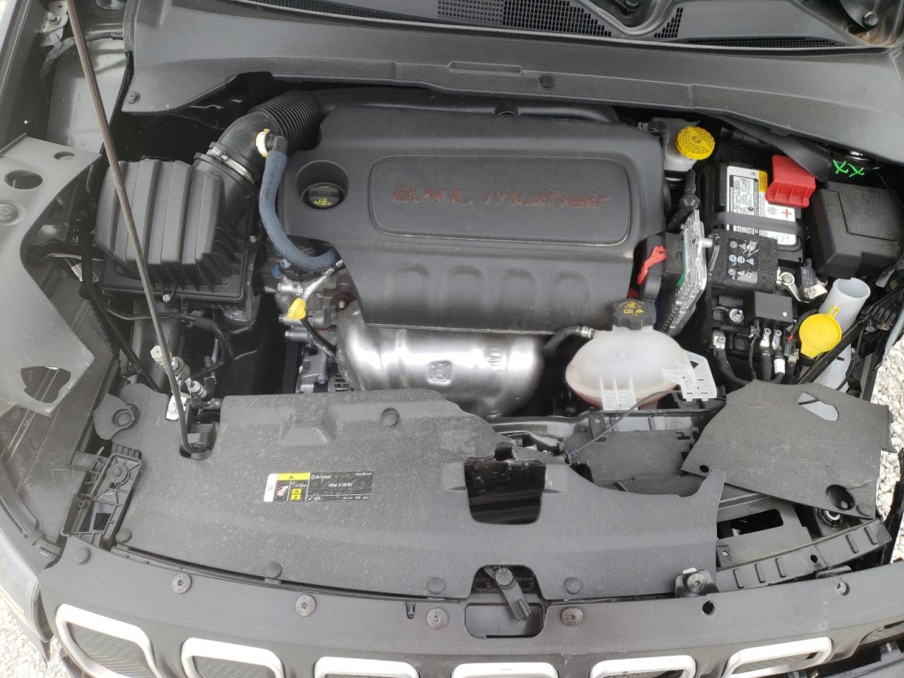 Photo 7 from auction – 2022 JEEP COMPASS LA with VIN 3C4NJCBB0NT119521