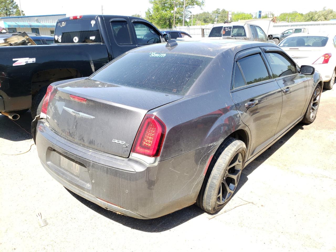 Photo 4 from auction – 2015 CHRYSLER 300 S with VIN 2C3CCABG5FH882229