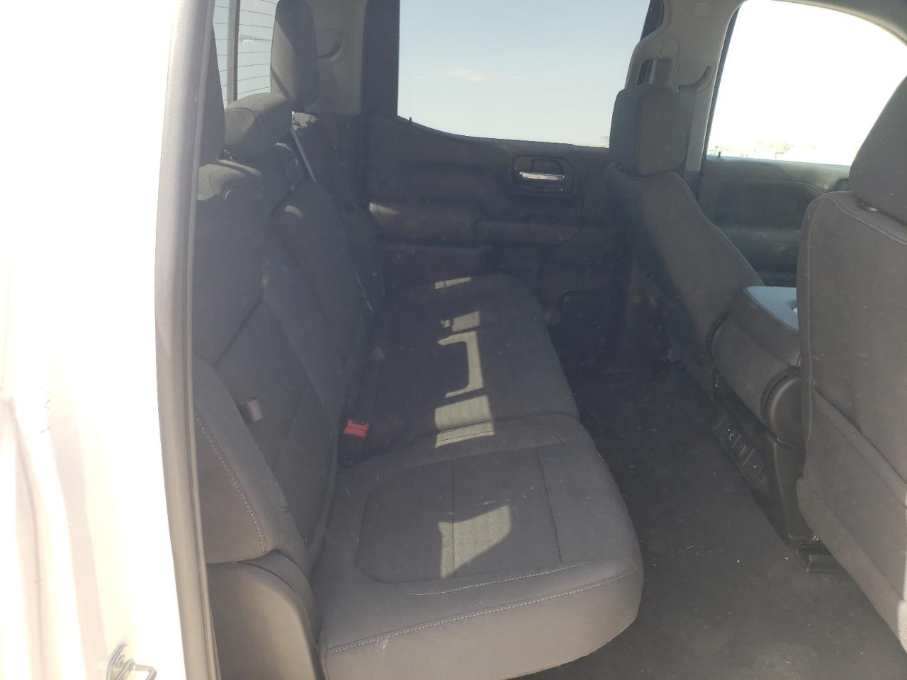 Photo 6 from auction – 2021 CHEVROLET SILVERADO with VIN 3GCUYDED1MG286231
