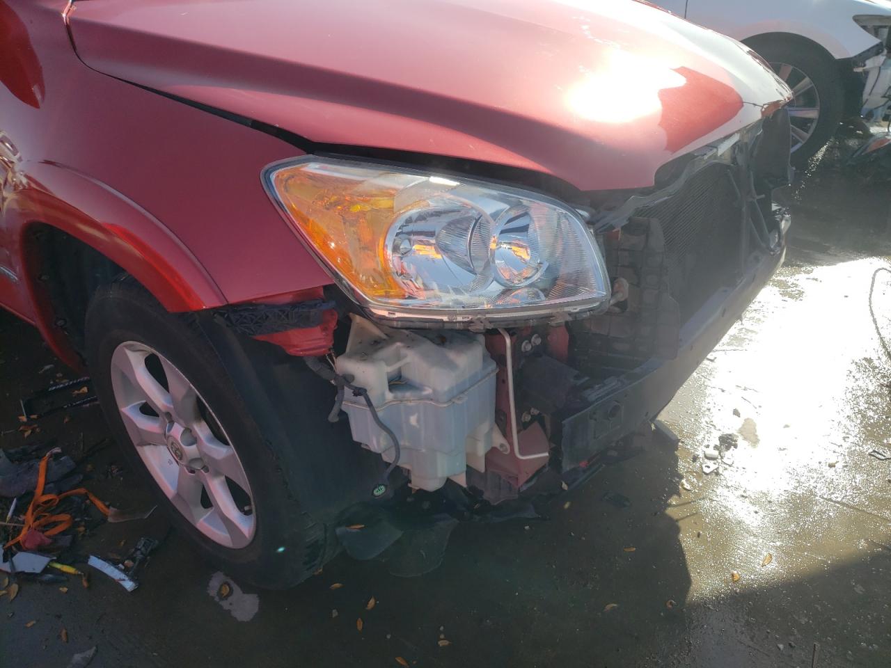 Photo 9 from auction – 2011 TOYOTA RAV4 LIMIT with VIN 2T3YF4DV6BW080367