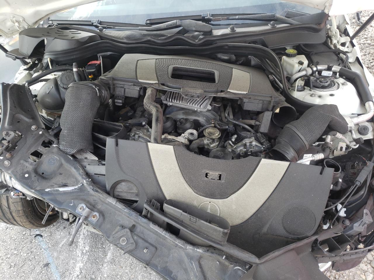 Photo 7 from auction – 2011 MERCEDES-BENZ E 550 with VIN WDDHF7CB3BA287523