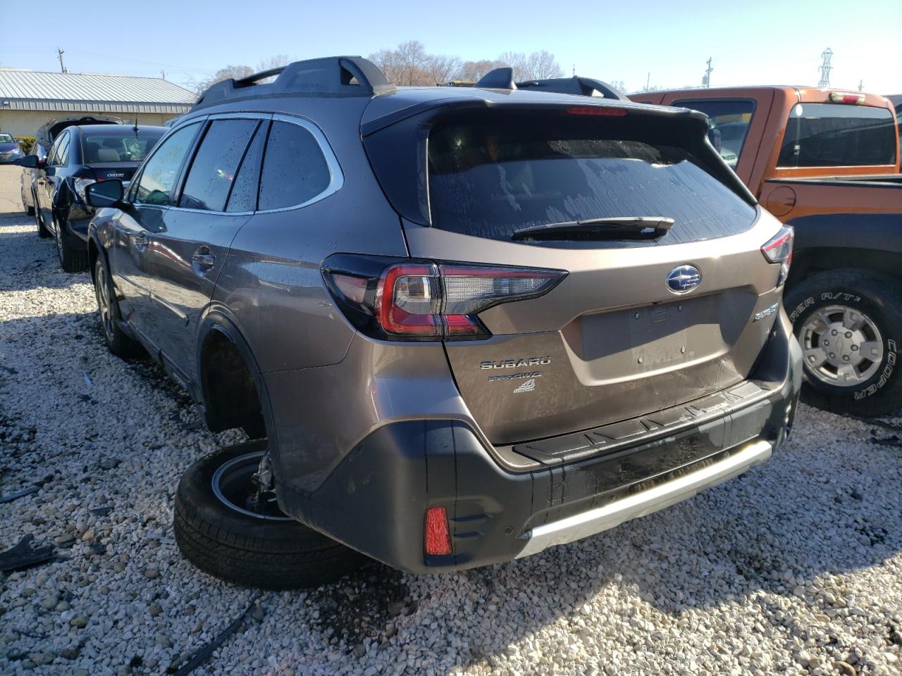 Photo 3 from auction – 2022 SUBARU OUTBACK LI with VIN 4S4BTANC8N3114712