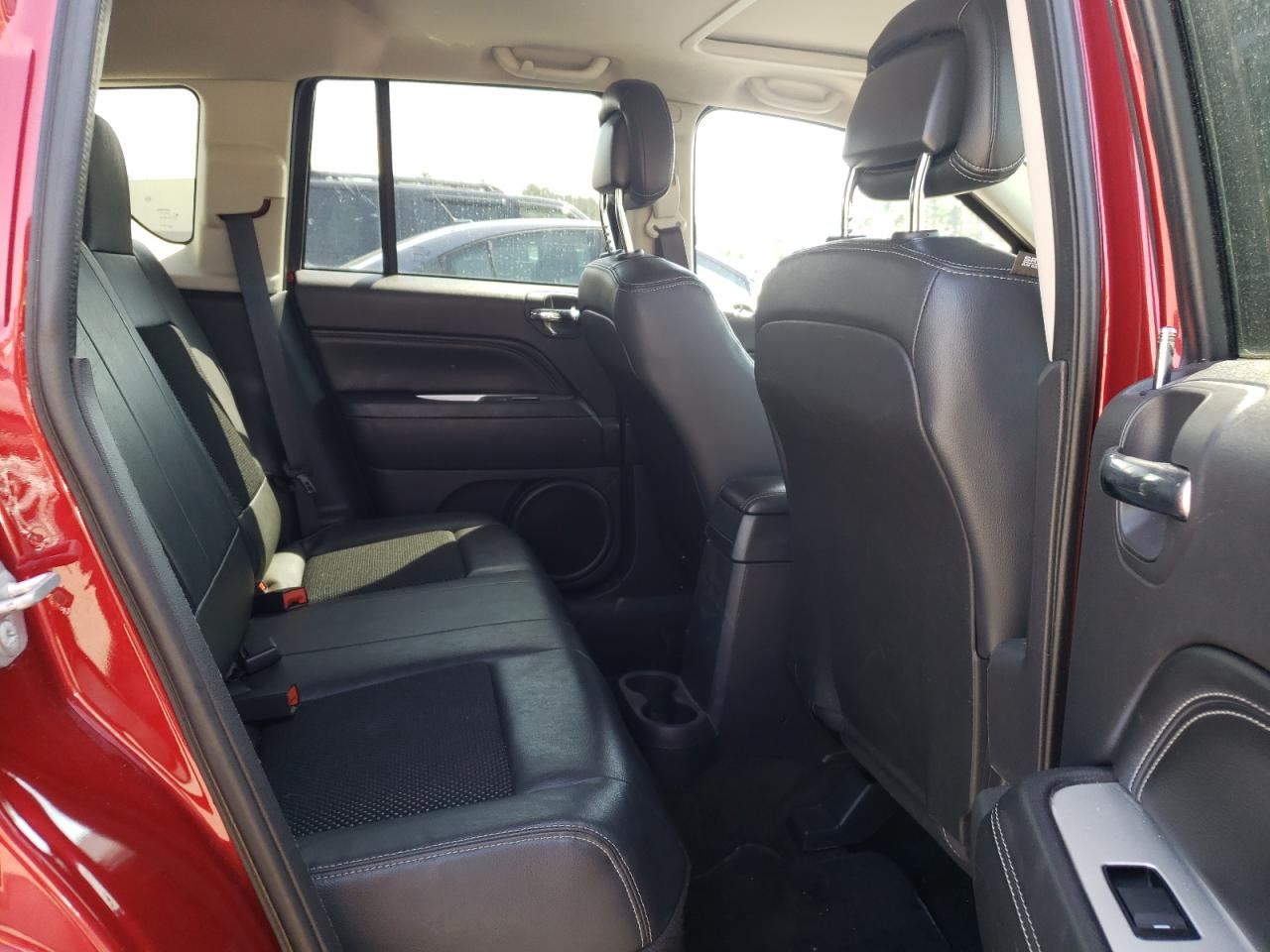 Photo 6 from auction – 2014 JEEP COMPASS LA with VIN 1C4NJDEB3ED817189