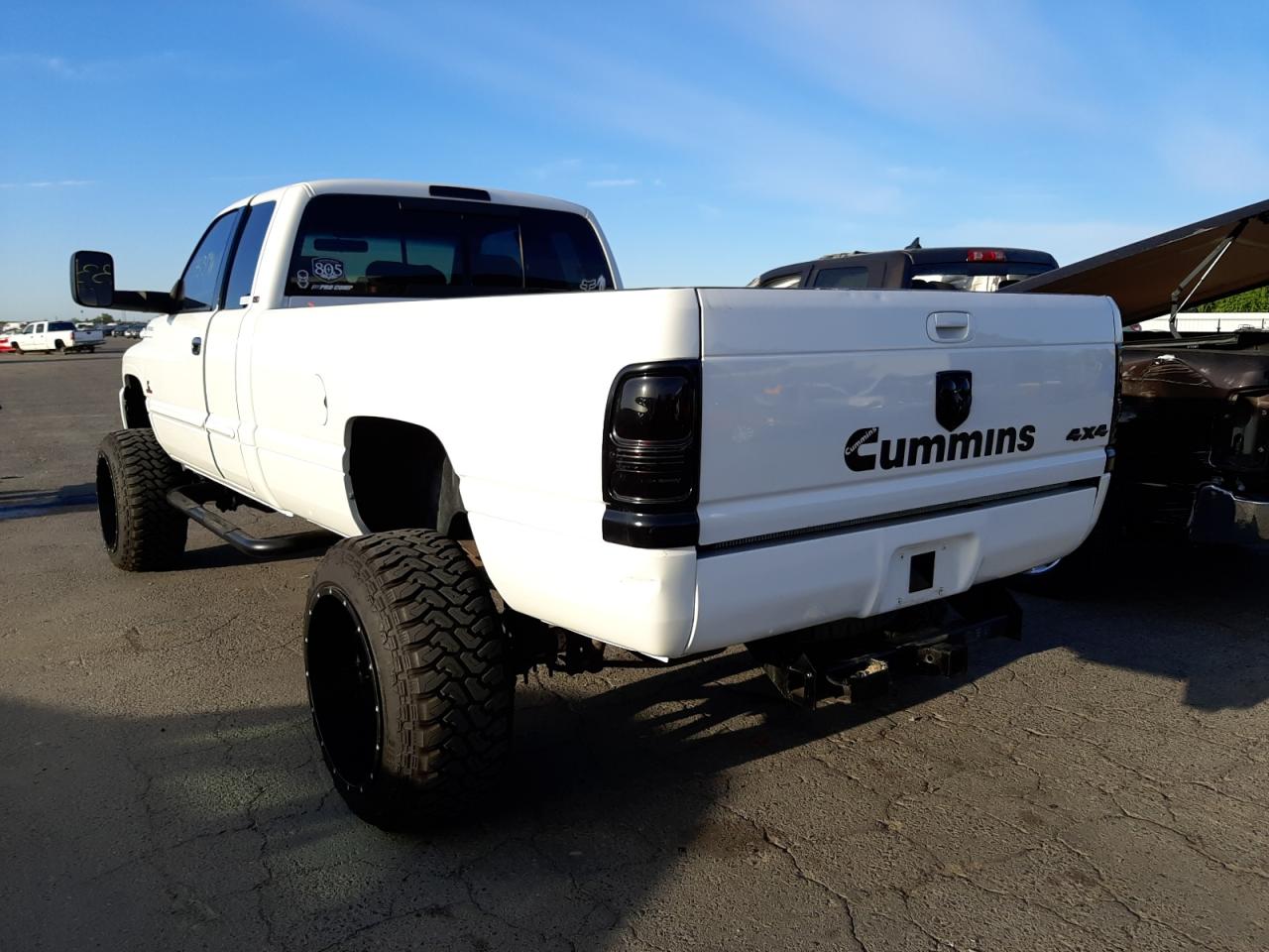 Photo 3 from auction – 2001 DODGE RAM 2500 with VIN 3B7KF23601G716655