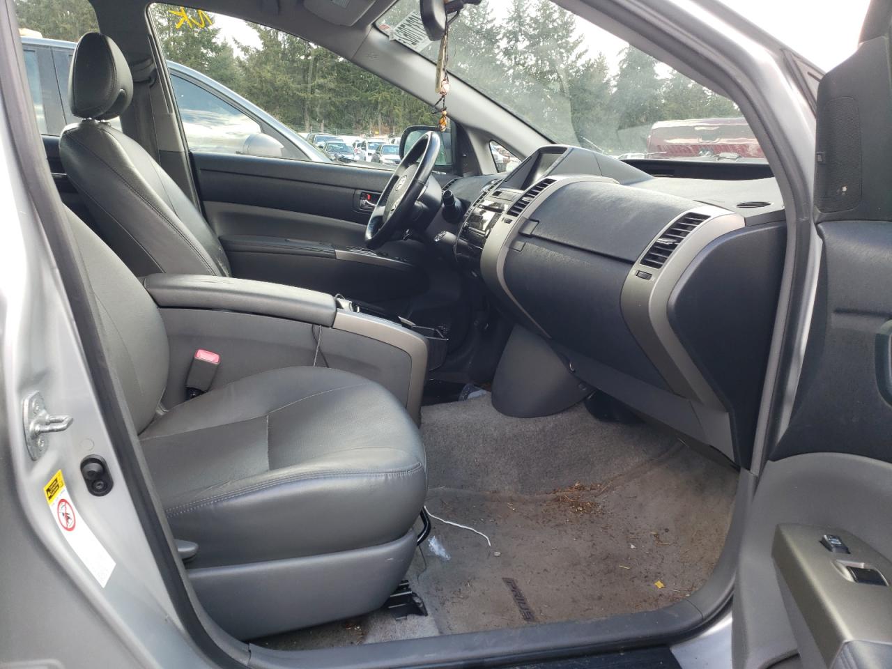 Photo 5 from auction – 2007 TOYOTA PRIUS with VIN JTDKB20U677613159