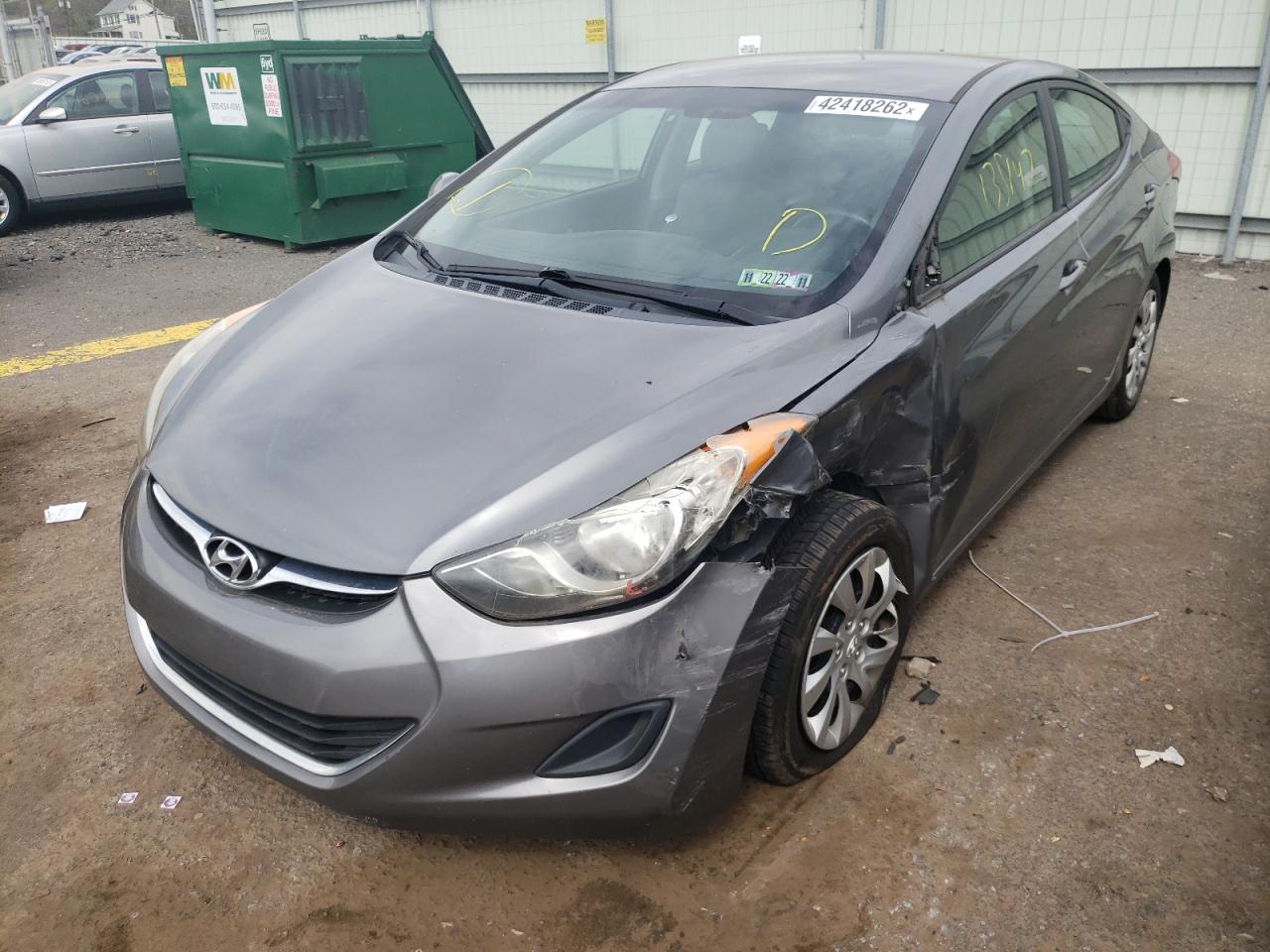 Photo 2 from auction – 2012 HYUNDAI ELANTRA GL with VIN 5NPDH4AE7CH144678