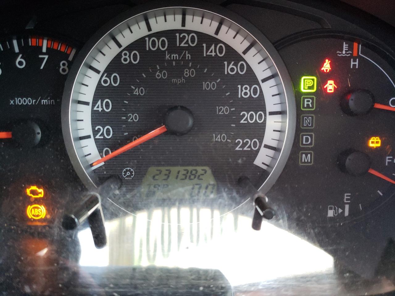 Photo 13 from auction – 2006 MAZDA 5 with VIN JM1CR193360108840