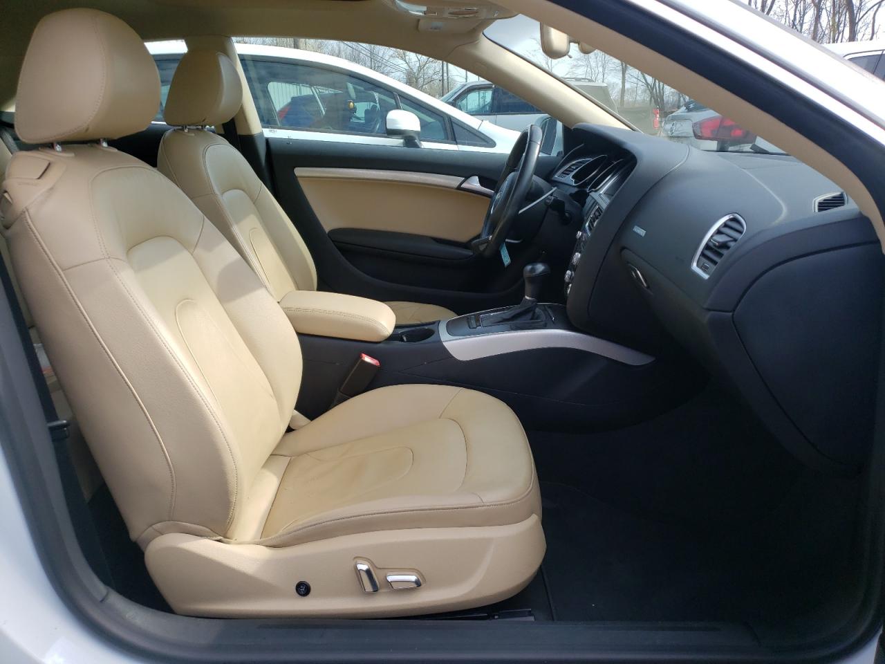 Photo 5 from auction – 2014 AUDI A5 PREMIUM with VIN WAUCFAFR5EA026678