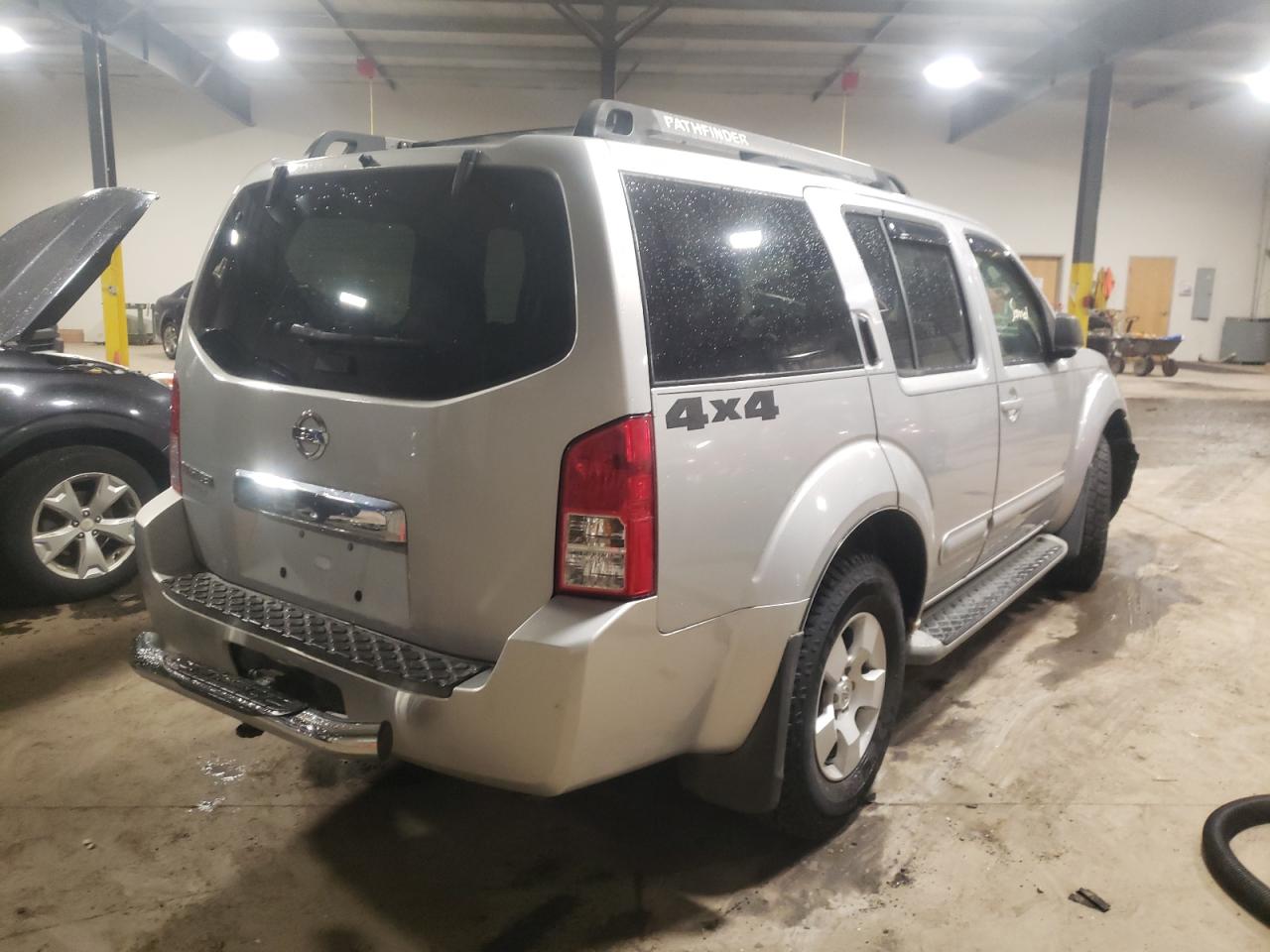 Photo 4 from auction – 2007 NISSAN PATHFINDER with VIN 5N1AR18W57C643330