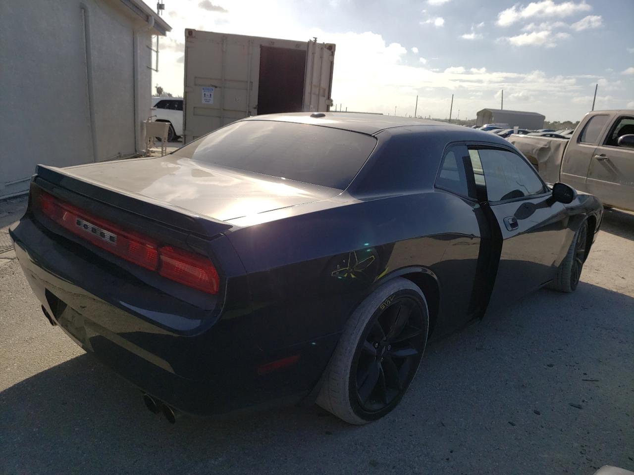 Photo 4 from auction – 2009 DODGE CHALLENGER with VIN 2B3LJ54T59H572414
