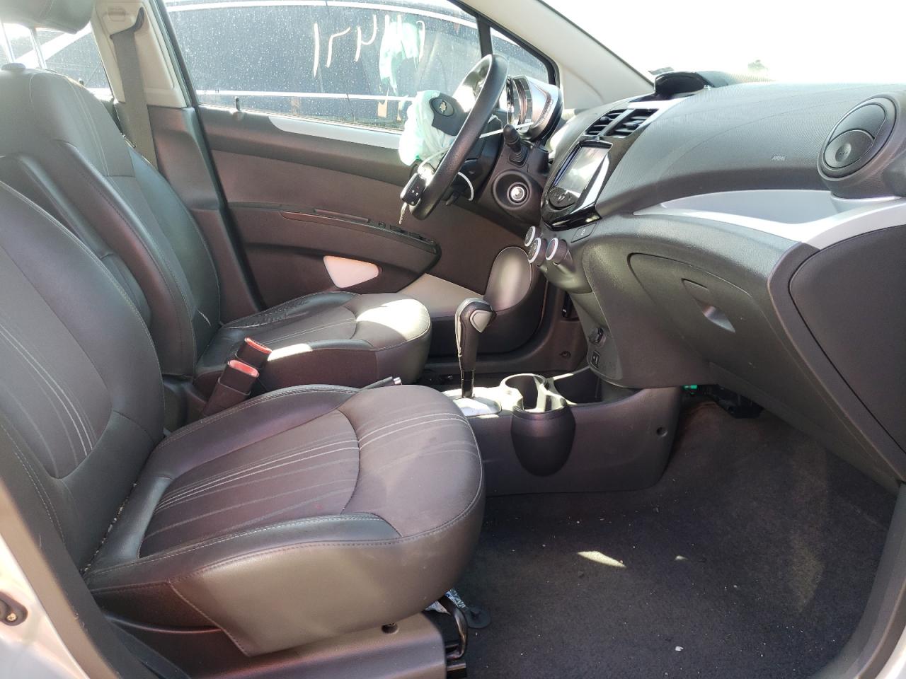 Photo 5 from auction – 2015 CHEVROLET SPARK 1LT with VIN KL8CD6S99FC738542