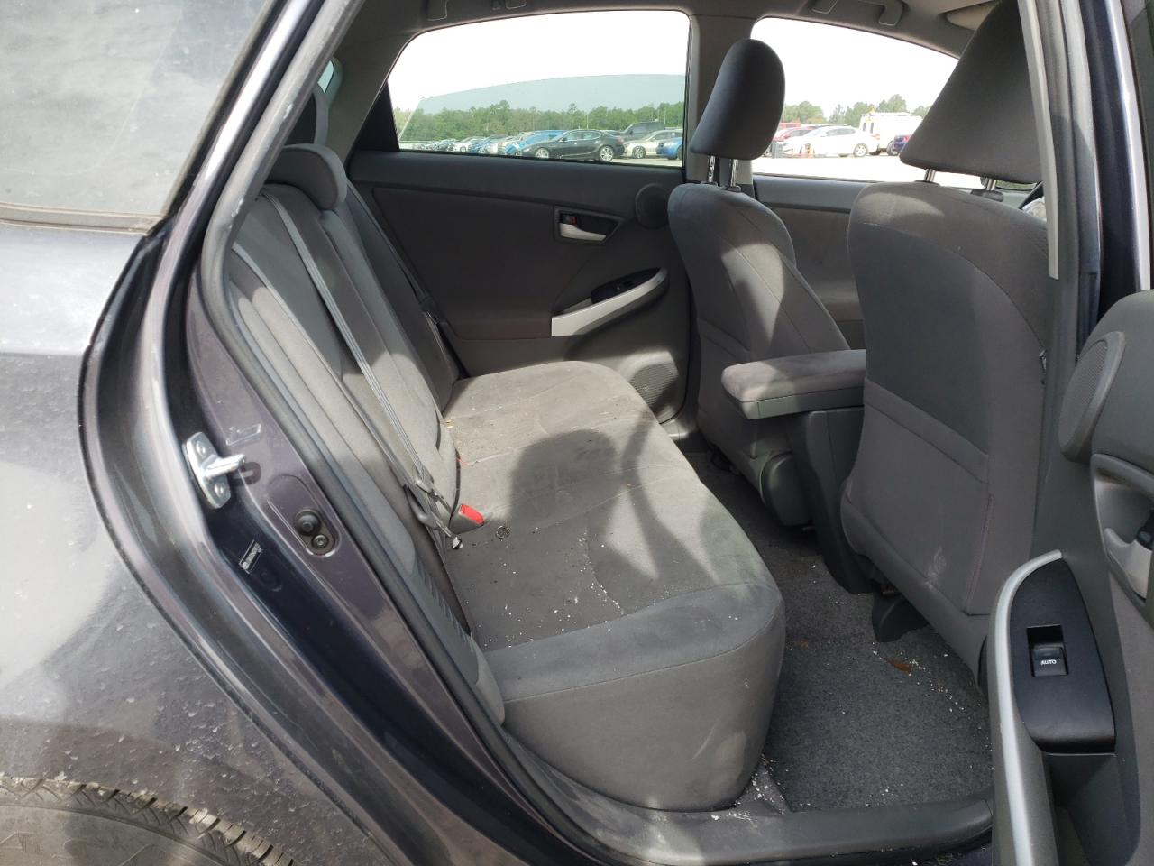 Photo 6 from auction – 2010 TOYOTA PRIUS with VIN JTDKN3DU8A0098723
