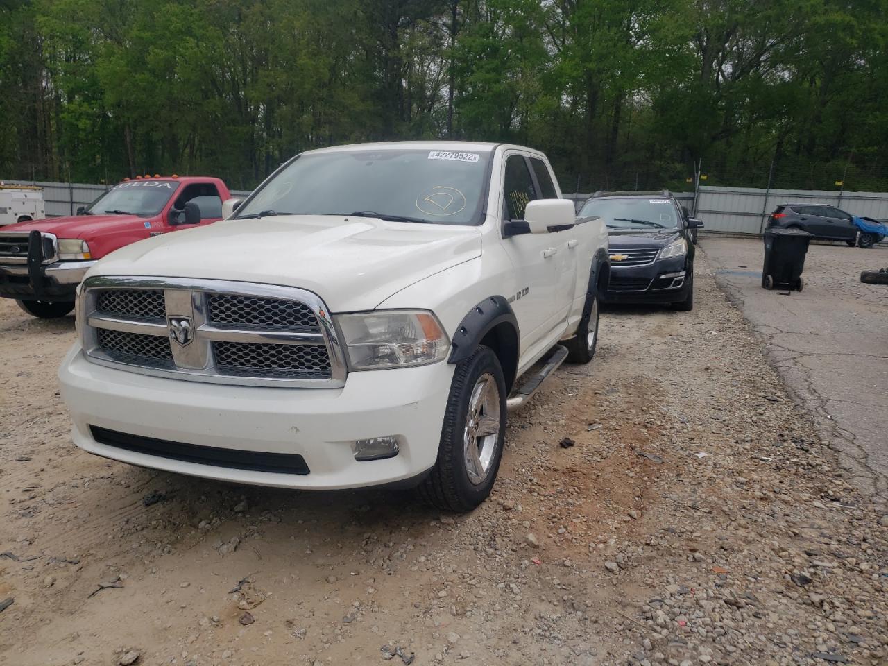 Photo 2 from auction – 2009 DODGE RAM 1500 with VIN 1D3HV18TX9S811290