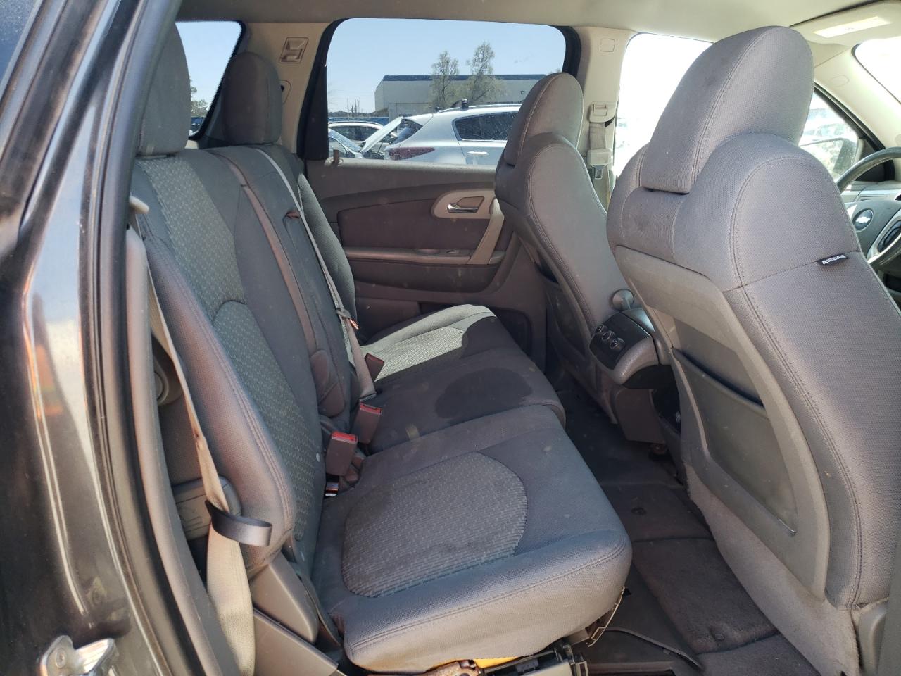 Photo 6 from auction – 2012 CHEVROLET TRAVERSE L with VIN 1GNKRFED6CJ306929