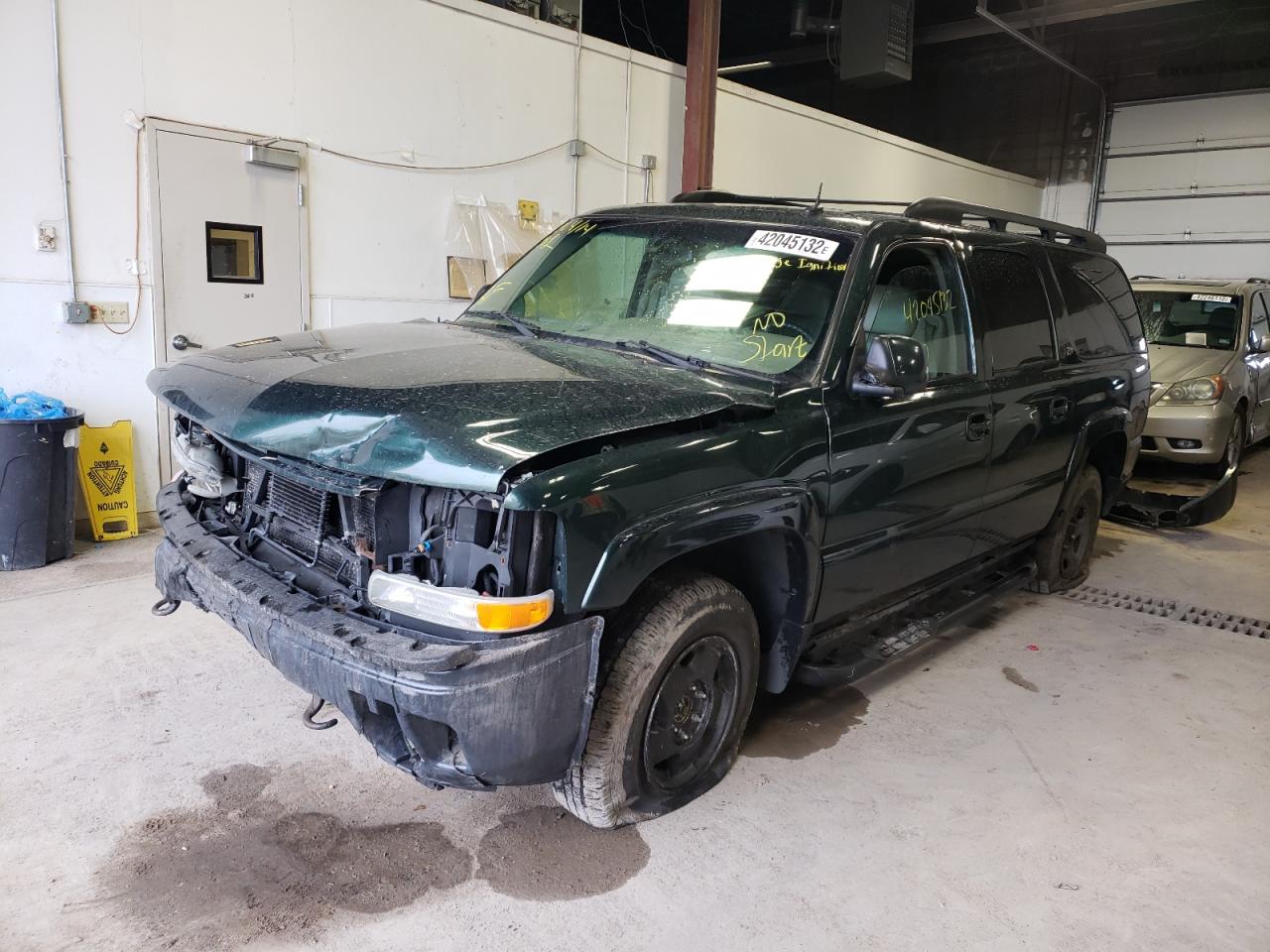 Photo 2 from auction – 2002 CHEVROLET SUBURBAN K with VIN 3GNFK16Z42G303384