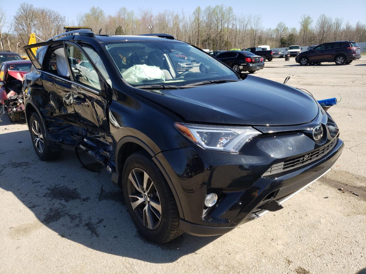TOYOTA RAV4 ADVEN 2018 with VIN 2T3RFREV5JW696348 - Photo from auction