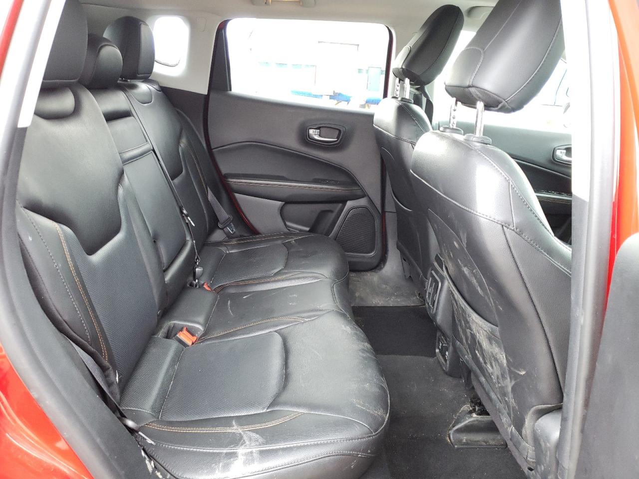 Photo 6 from auction – 2018 JEEP COMPASS LI with VIN 3C4NJDCB4JT222245