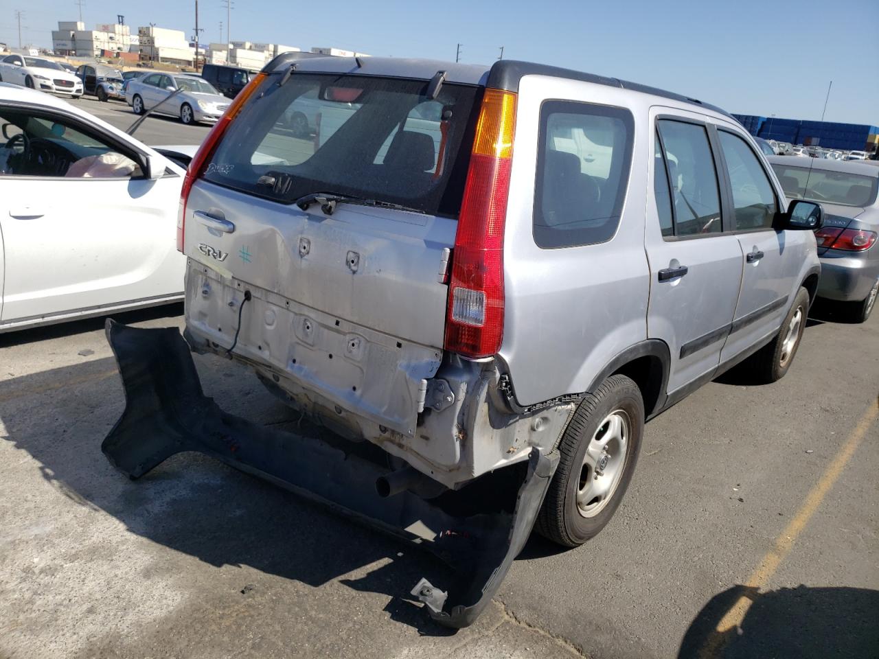Photo 4 from auction – 2004 HONDA CR-V LX with VIN JHLRD68424C023566