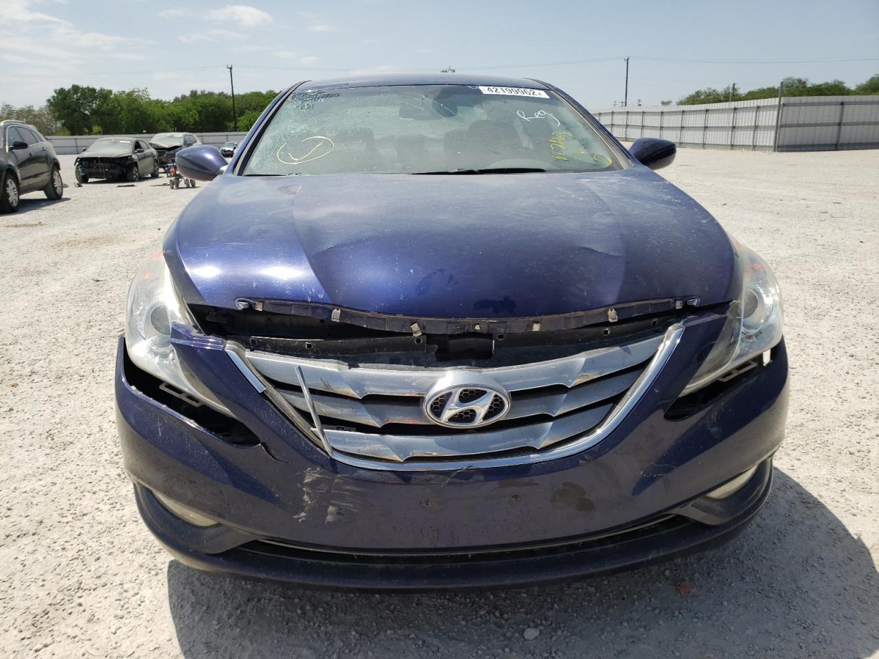 صورة رقم 9 من المزاد - 2012 HYUNDAI SONATA SE مع VIN 5NPEC4AC4CH383171