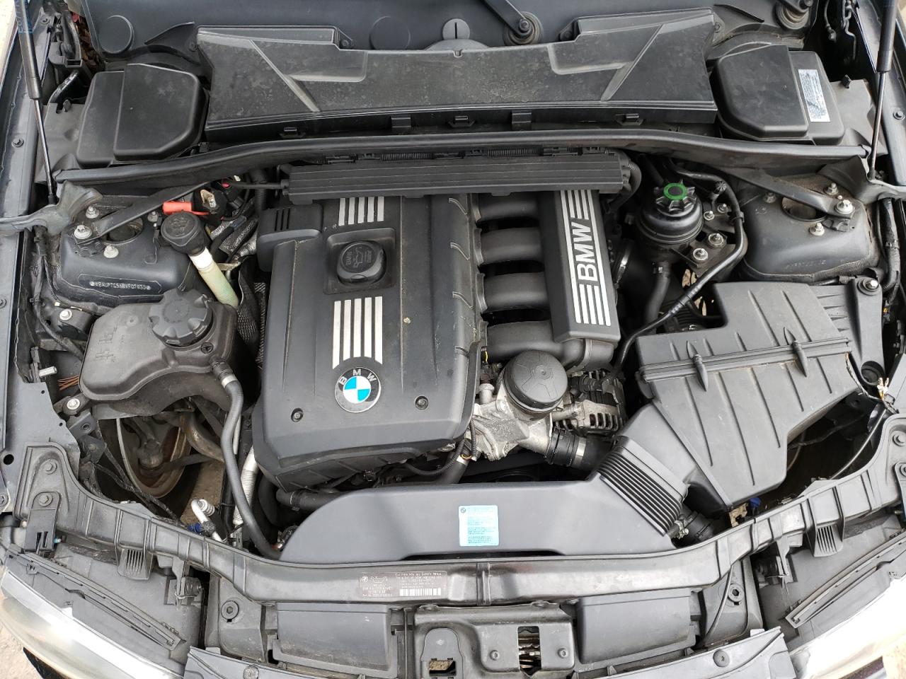 Photo 7 from auction – 2011 BMW 128 I with VIN WBAUP7C5XBVF07930
