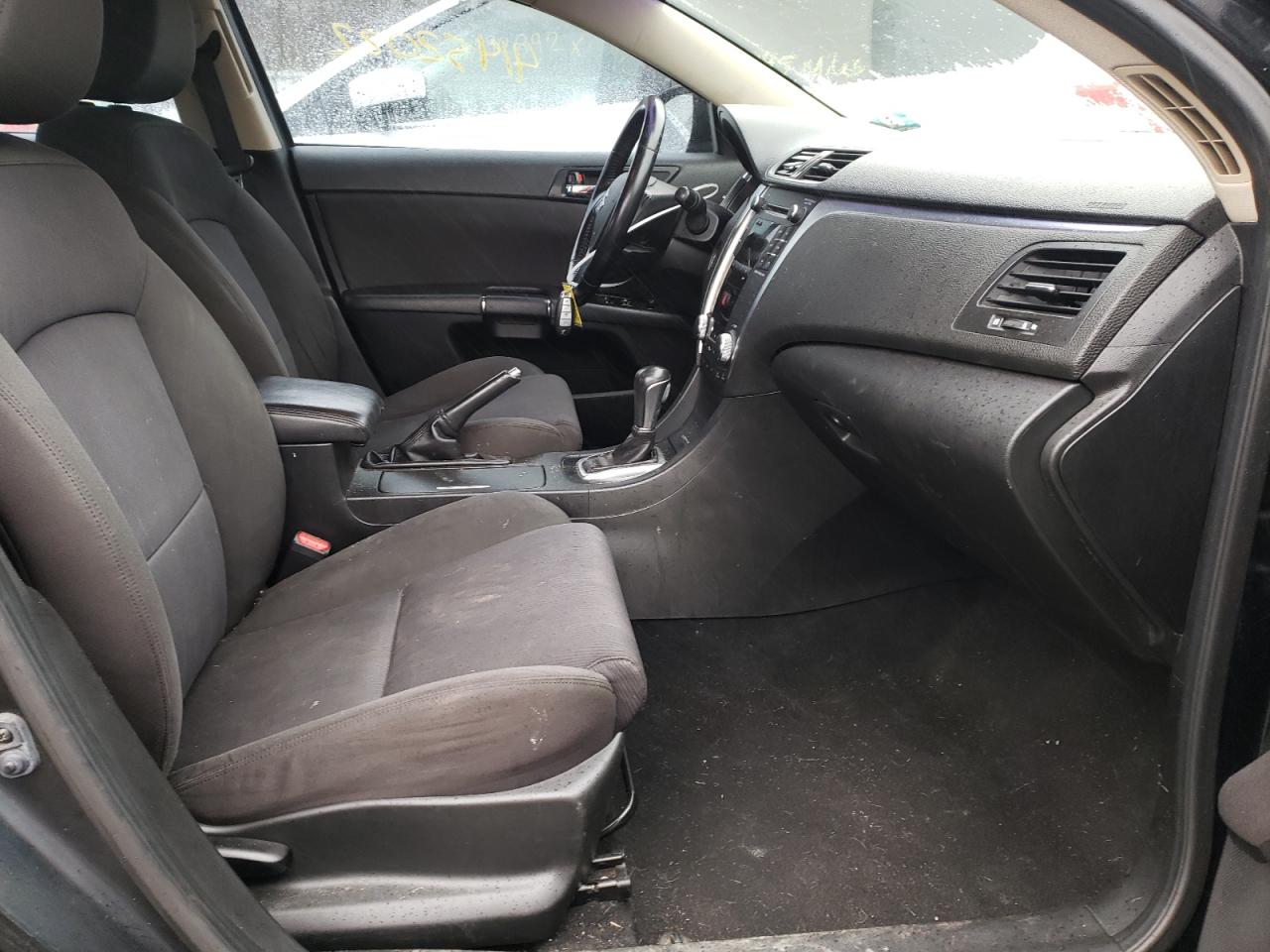 Photo 5 from auction – 2011 SUZUKI KIZASHI SE with VIN JS2RF9A3XB6110577