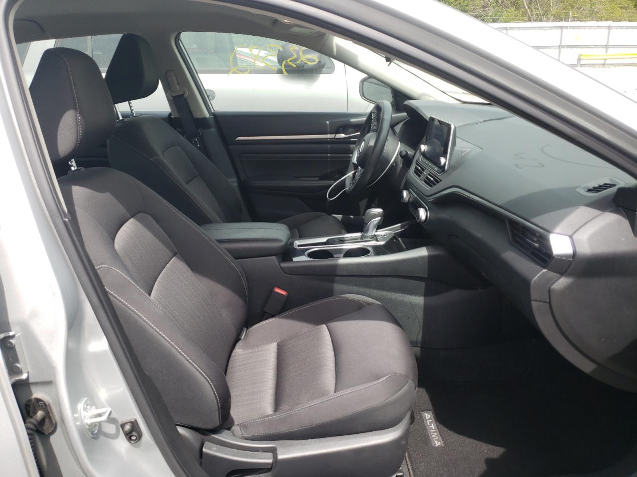 Photo 5 from auction – 2021 NISSAN ALTIMA SV with VIN 1N4BL4DV3MN354901