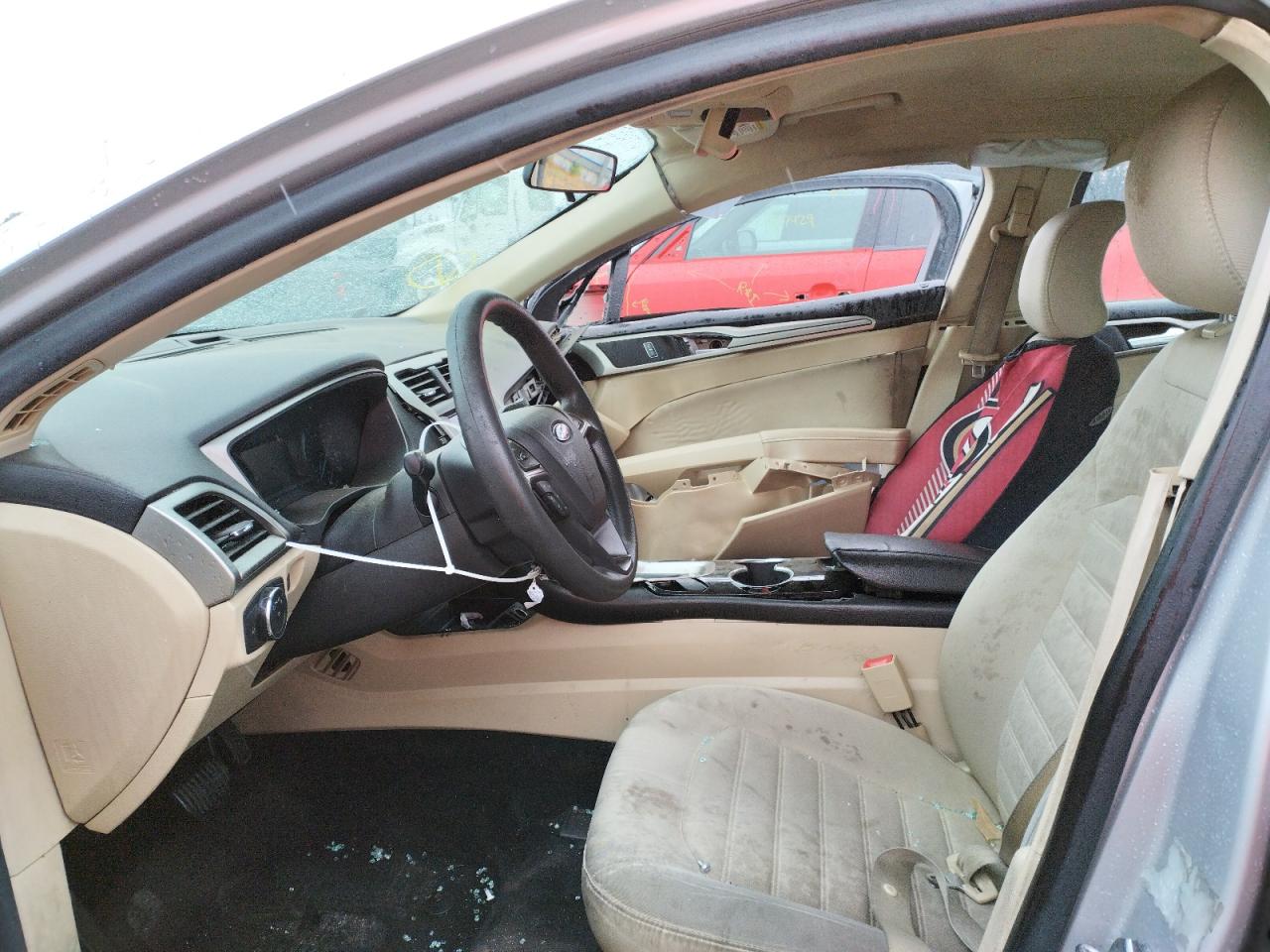 Photo 5 from auction – 2015 FORD FUSION SE with VIN 3FA6P0H71FR236324