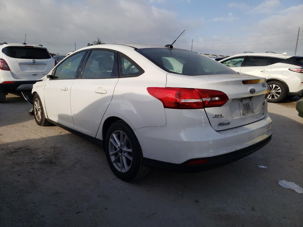 Photo 3 from auction – 2017 FORD FOCUS SE with VIN 1FADP3F24HL217784