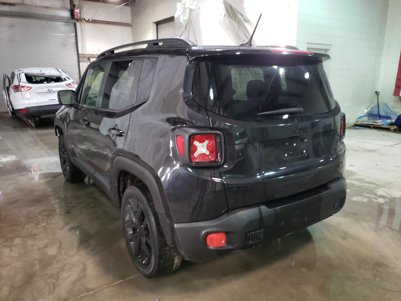 Photo 3 from auction – 2016 JEEP RENEGADE L with VIN ZACCJBBT9GPD32956