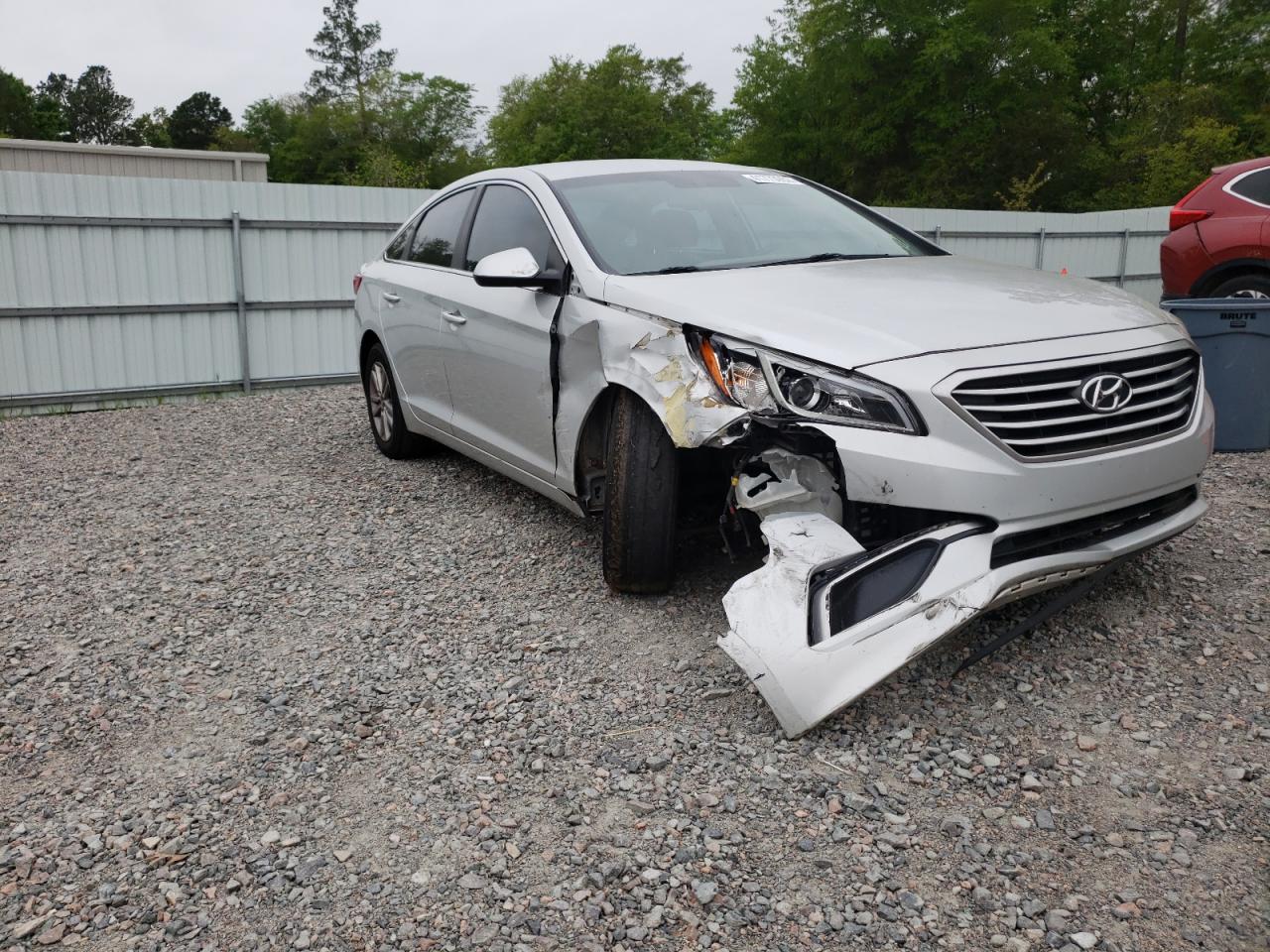 Photo 1 from auction – 2016 HYUNDAI SONATA SE with VIN 5NPE24AF4GH332188