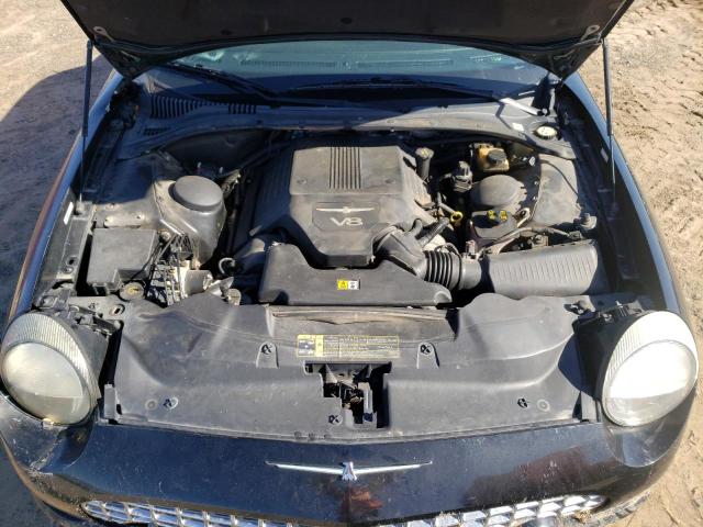 Photo 7 from auction – 2005 FORD THUNDERBIR with VIN 1FAHP60AX5Y101393