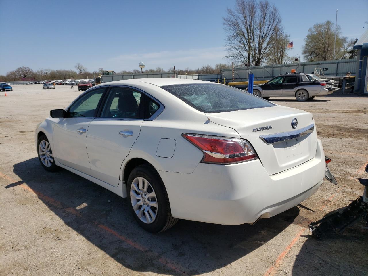 Photo 3 from auction – 2014 NISSAN ALTIMA 2.5 with VIN 1N4AL3AP6EC111124